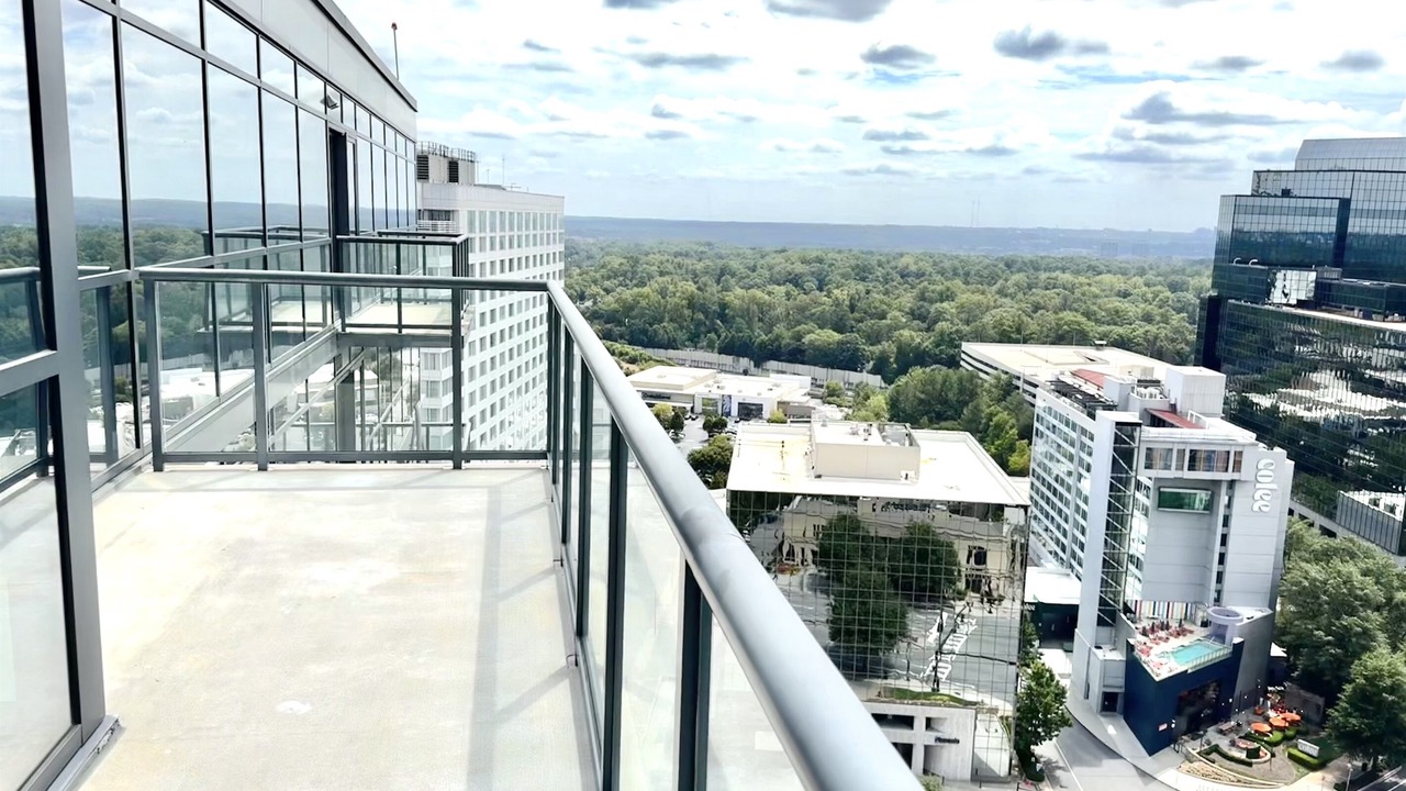 Photo of Patio Balcony in North Buckhead
