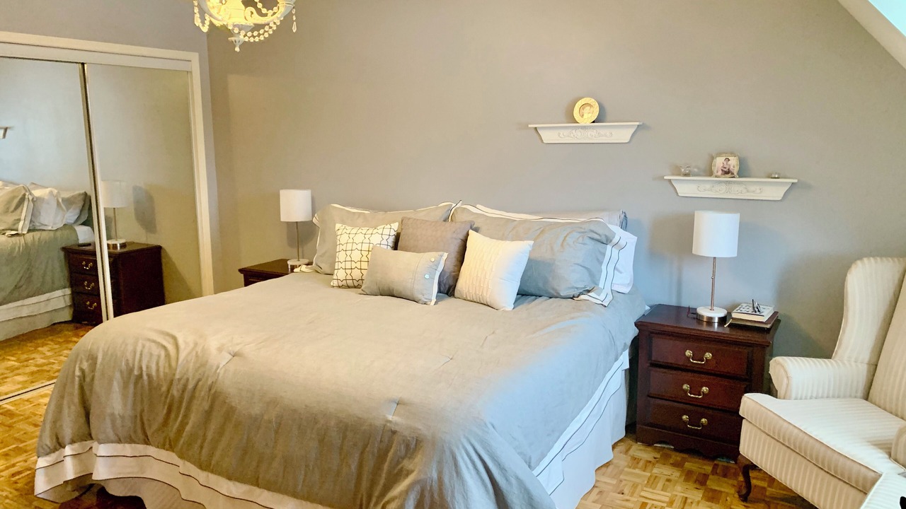 Photo of Bedroom in Les Moulins Regional County Municipality