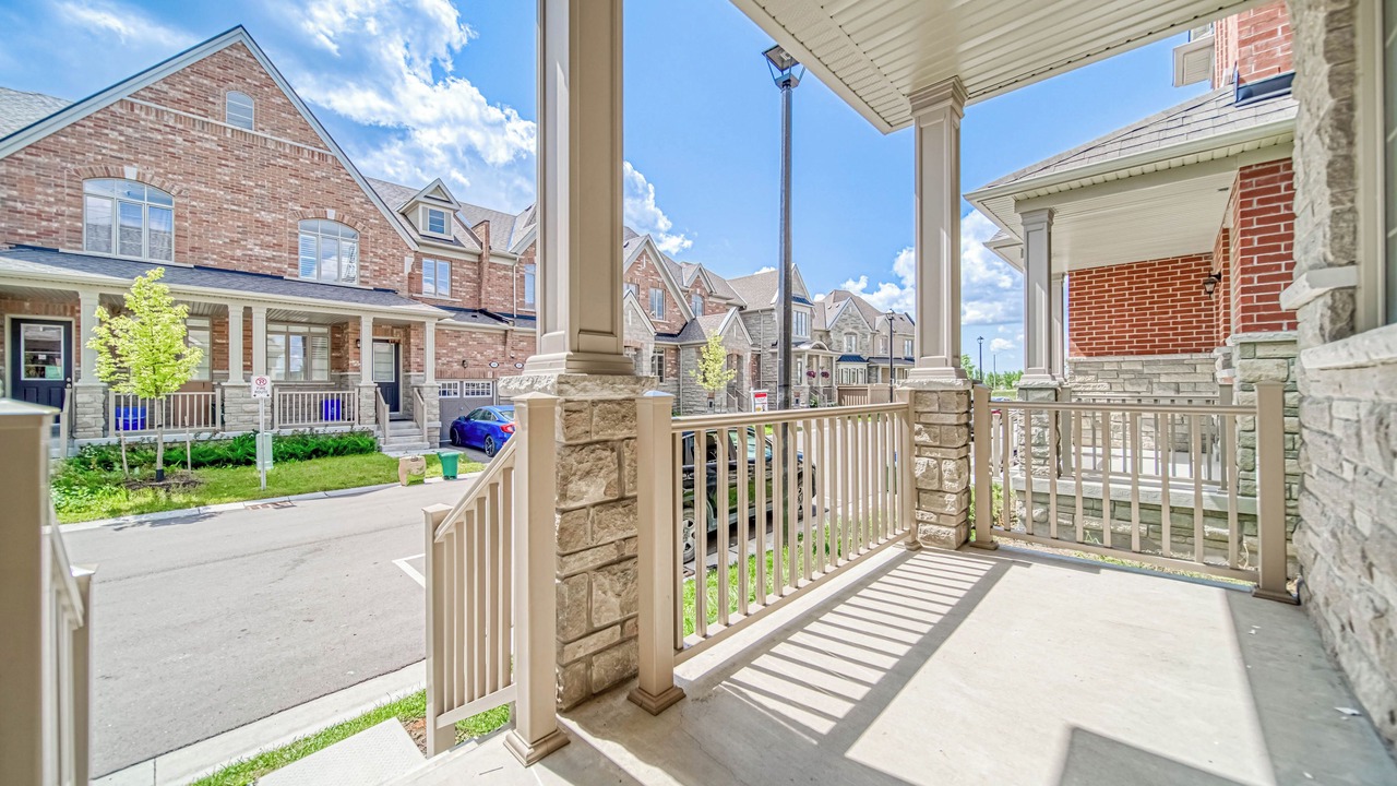 Photo of Patio Balcony in Ajax
