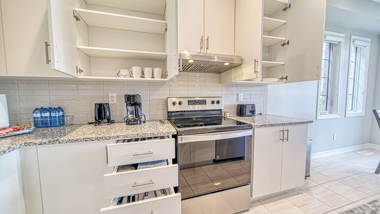 Photo of Kitchen in Ajax