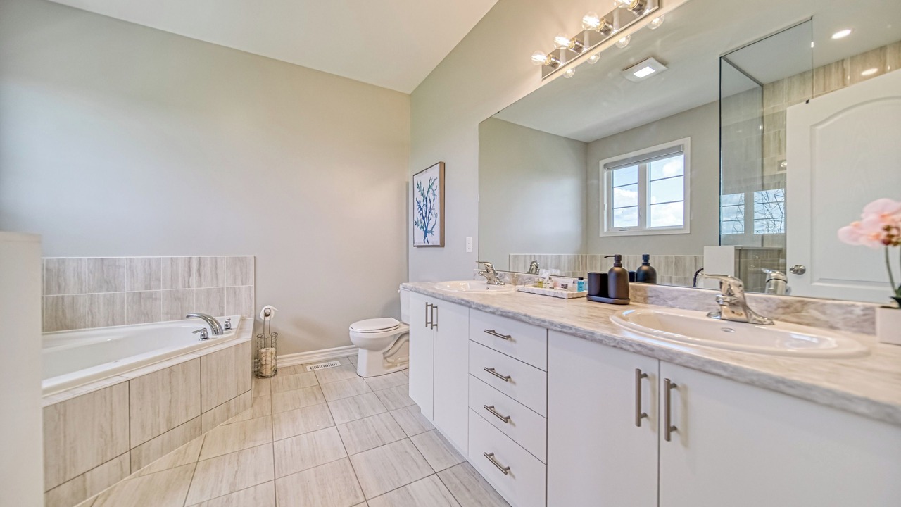 Photo of Bathroom in Ajax