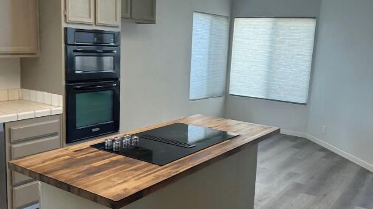 Photo of Kitchen in Discovery Bay