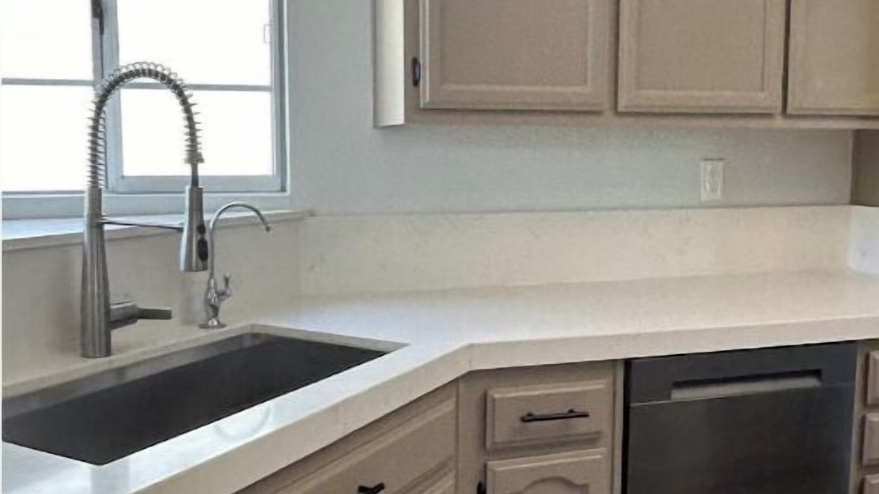 Photo of Kitchen in Discovery Bay