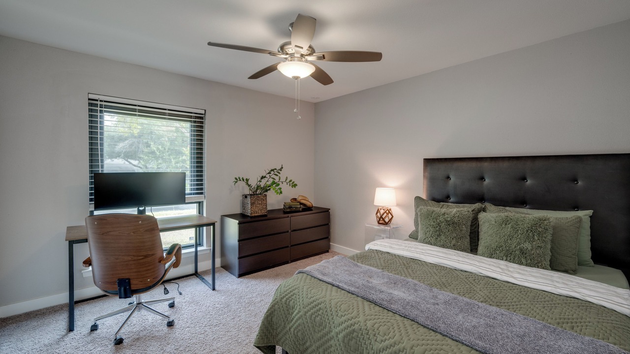 Photo of Bedroom in West Oak Hill