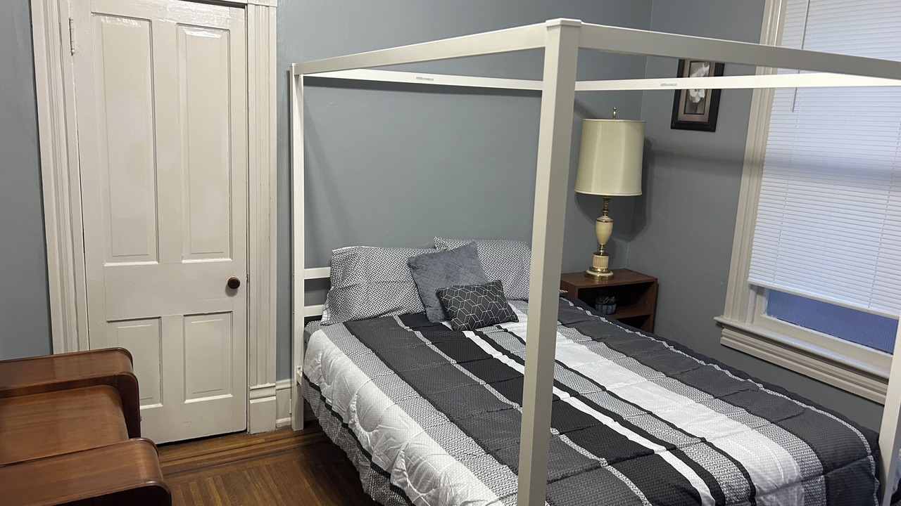 Photo of Bedroom in Olean