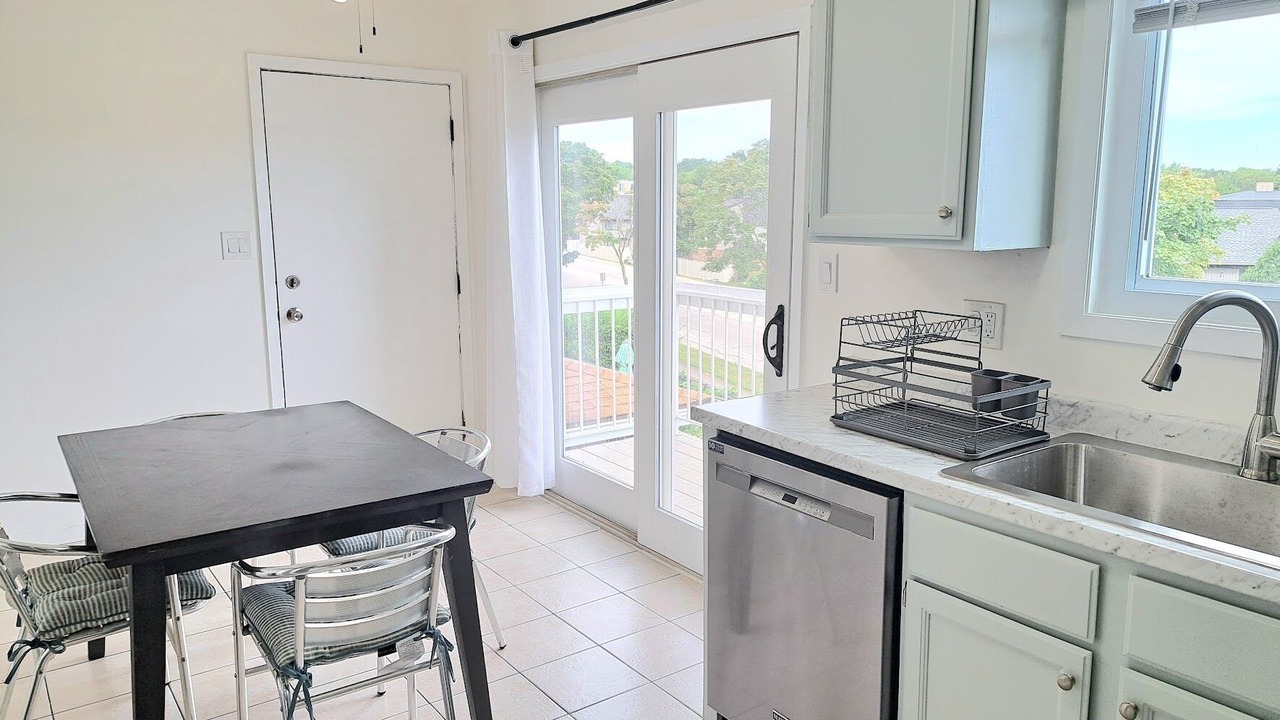 Photo of Kitchen in Roselle