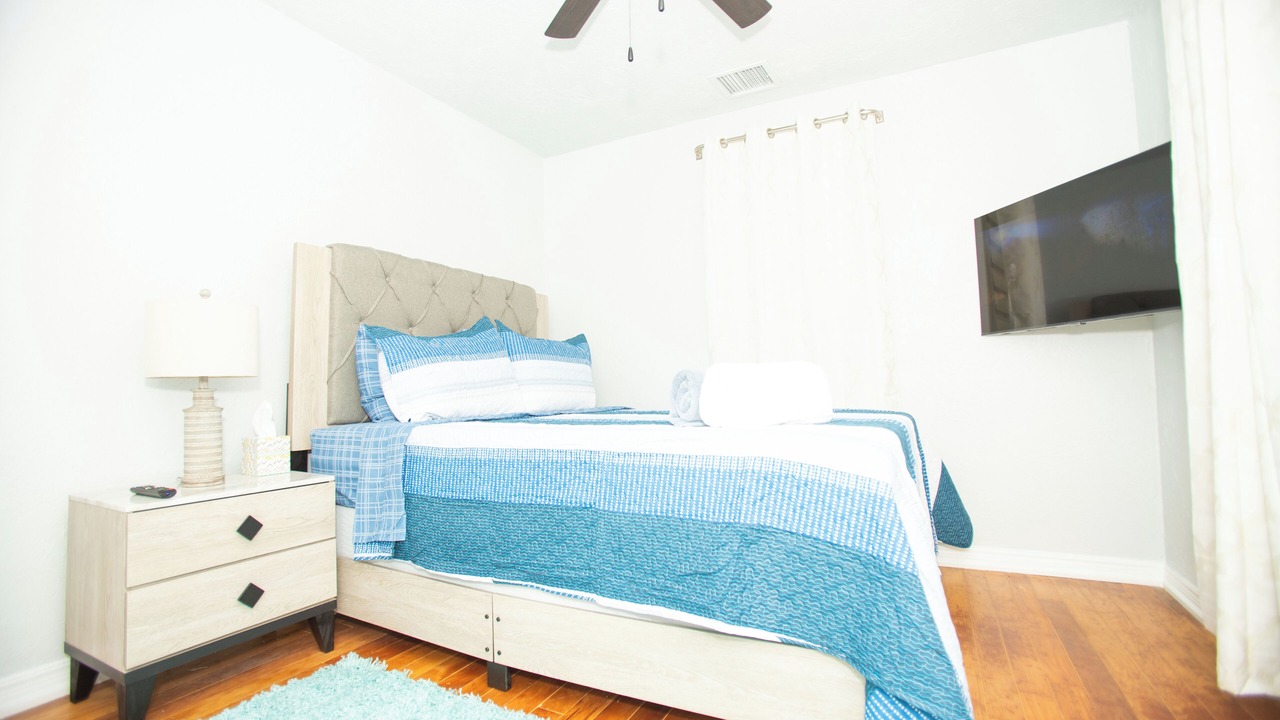 Photo of Bedroom in Central Oklahoma City