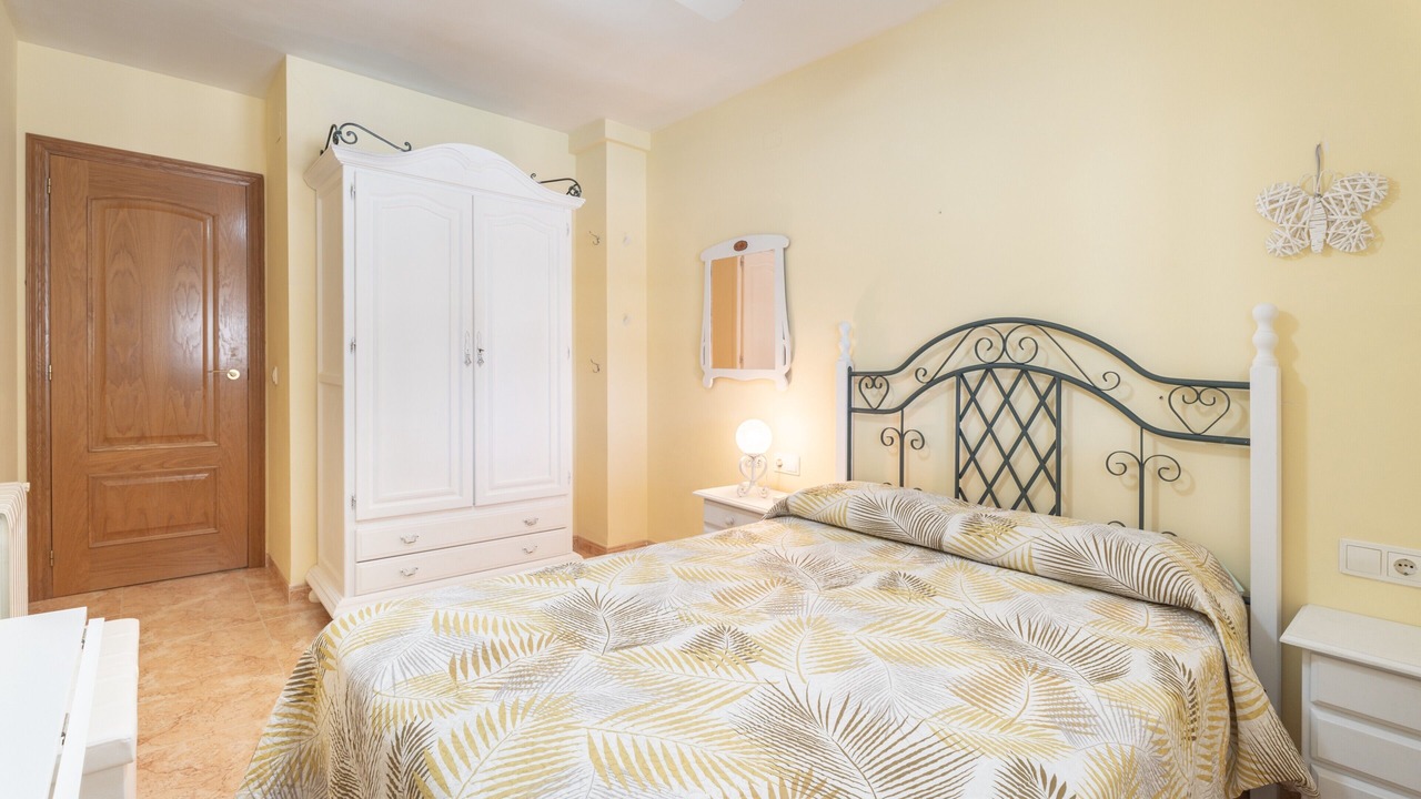 Photo of Bedroom in Tavernes de la Valldigna