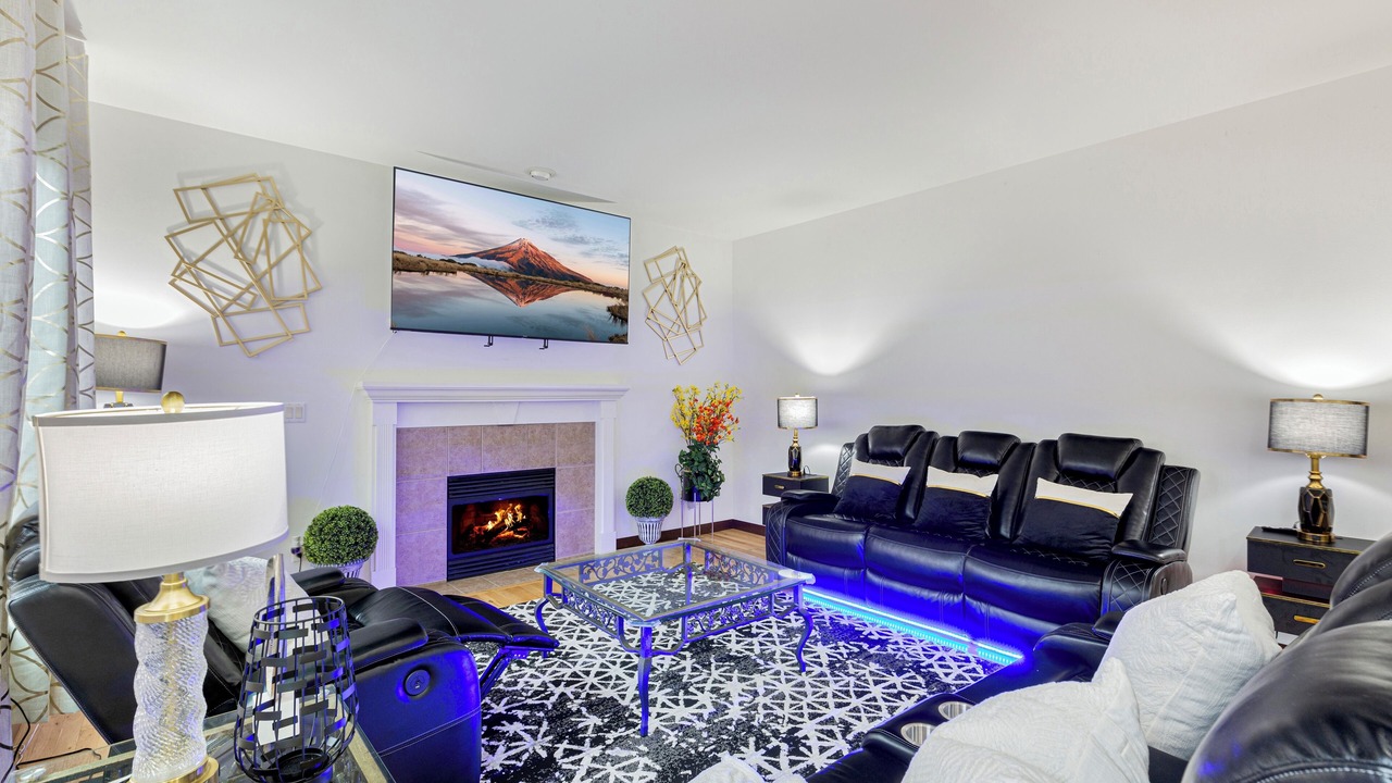 Photo of Livingroom in North Creek