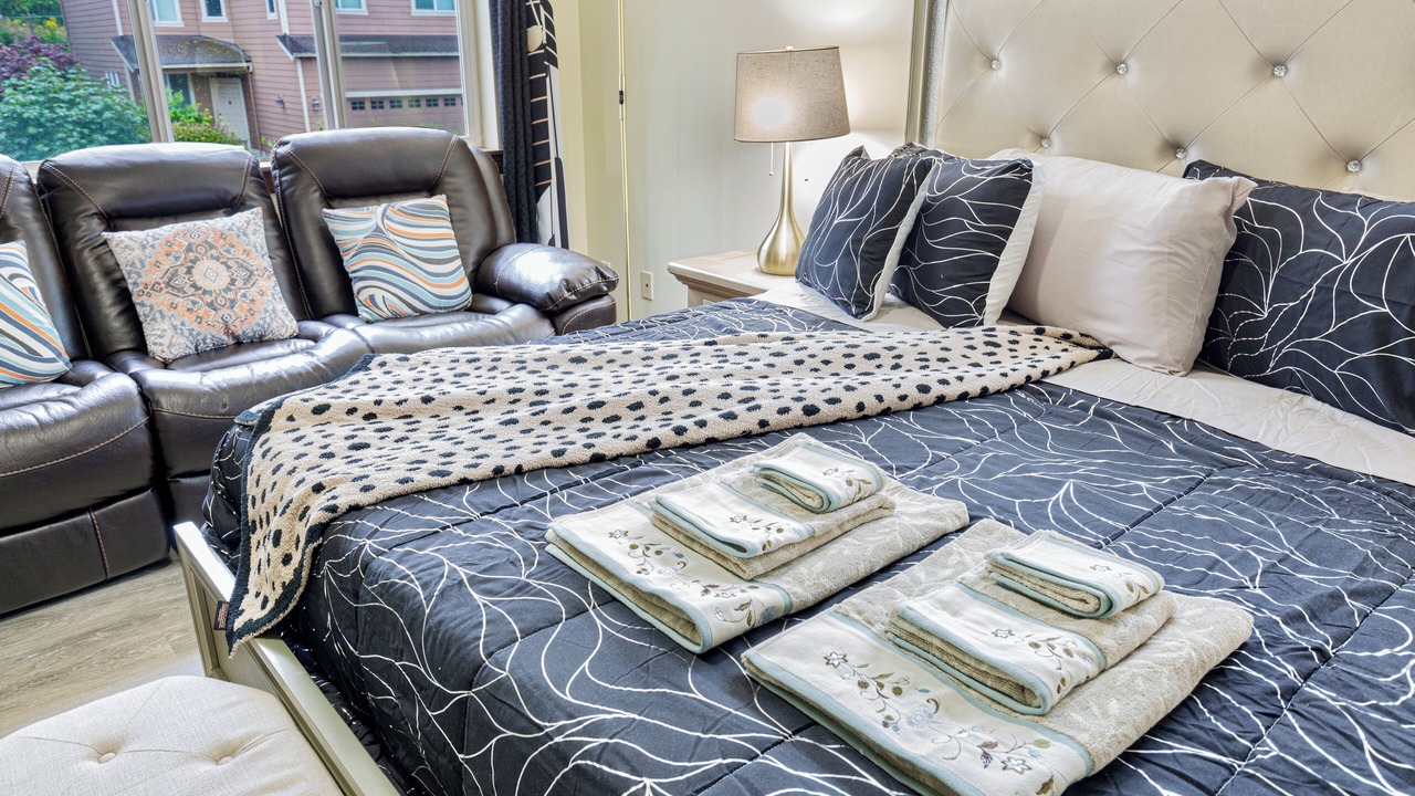 Photo of Bedroom in North Creek