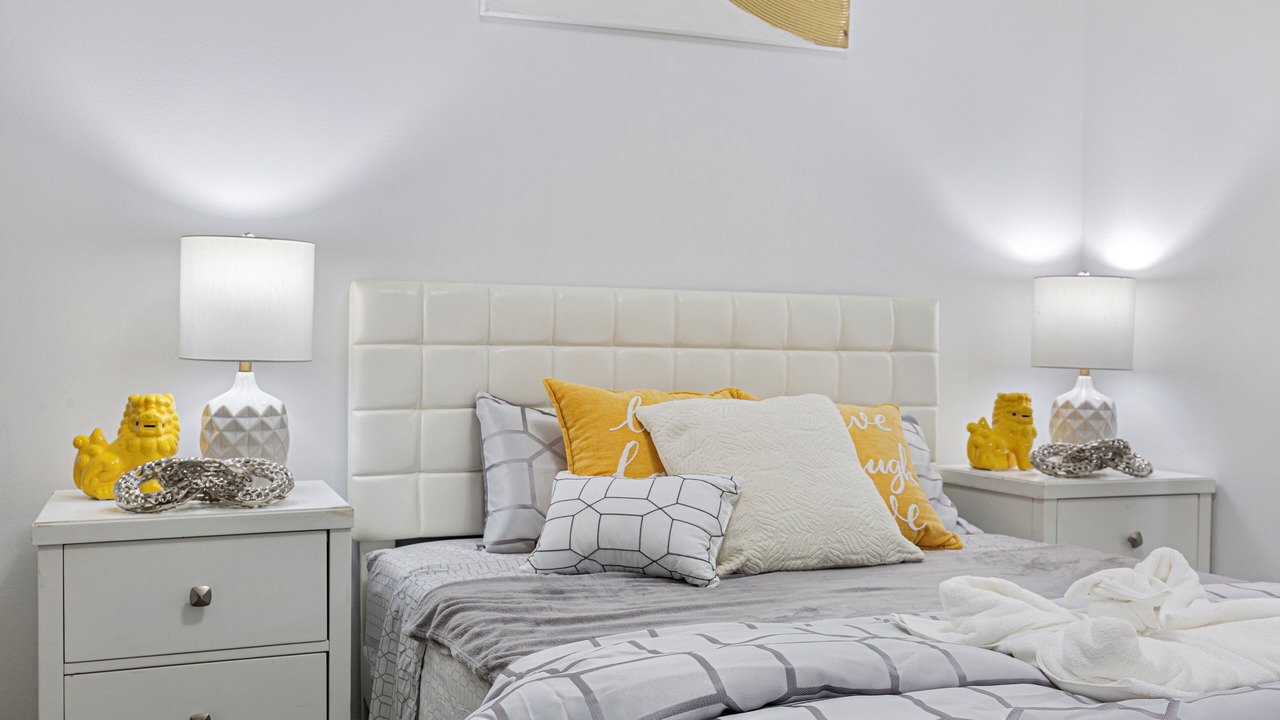 Photo of Bedroom in North Creek