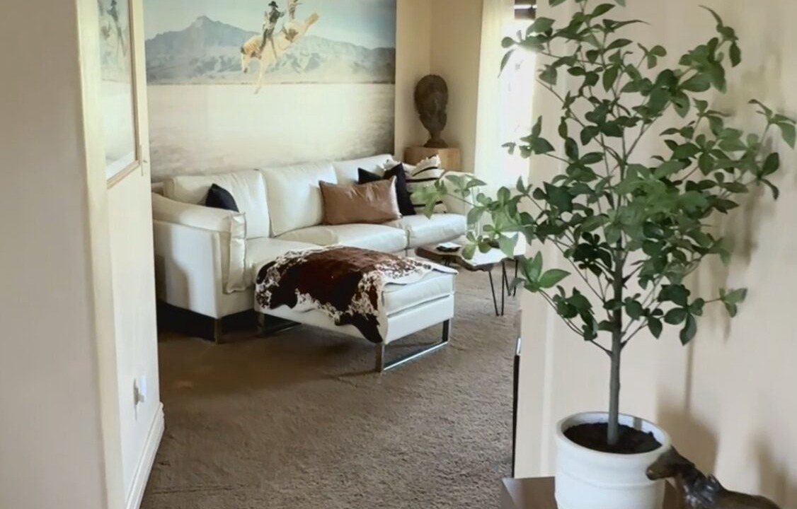 Photo of Livingroom in Payson