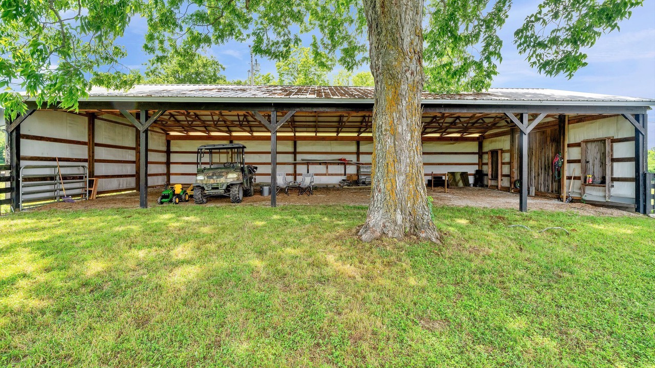 Photo of Outdoor in Kedron