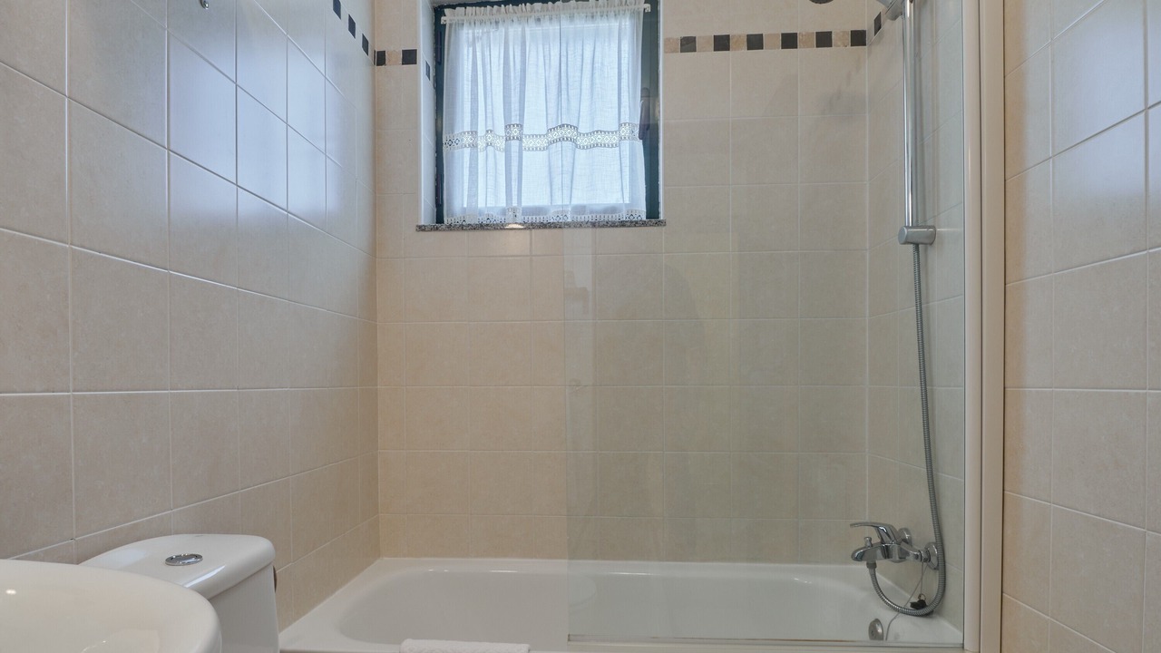 Photo of Bathroom in Santa Cruz de Montes
