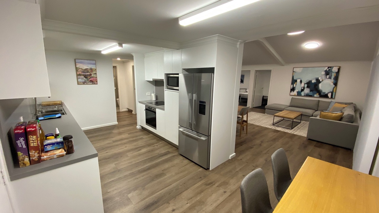 Photo of Others in Robin Hill