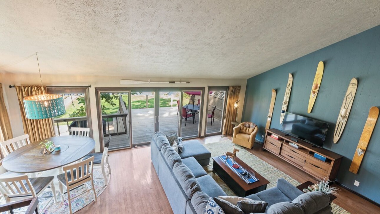 Photo of Livingroom in Machesney Park