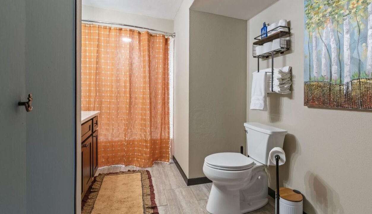 Photo of Bathroom in Machesney Park