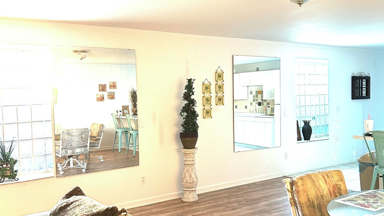 Photo of Livingroom in Mountain View