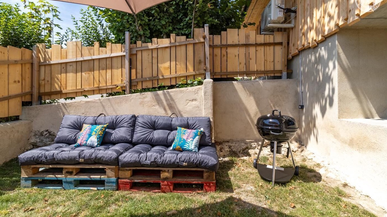 Photo of Patio Balcony in La Biolle