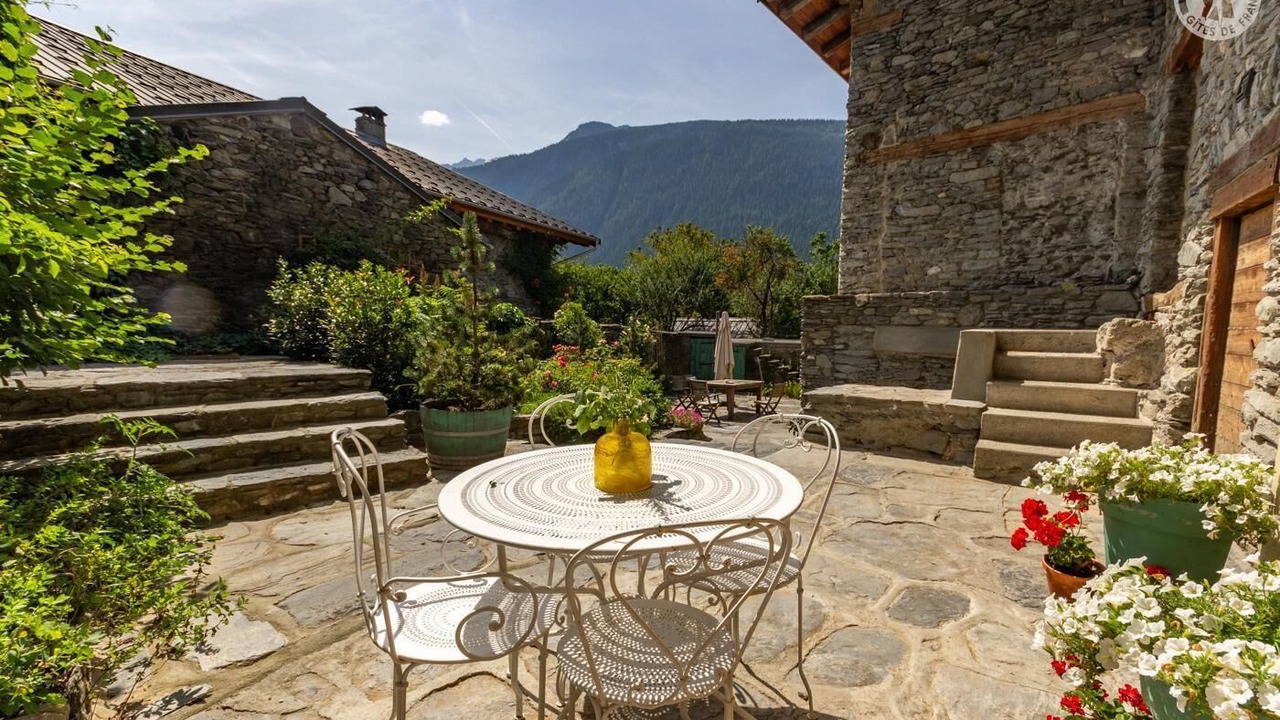 Photo of Outdoor in Seez