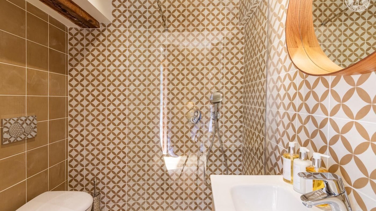 Photo of Bathroom in Seez