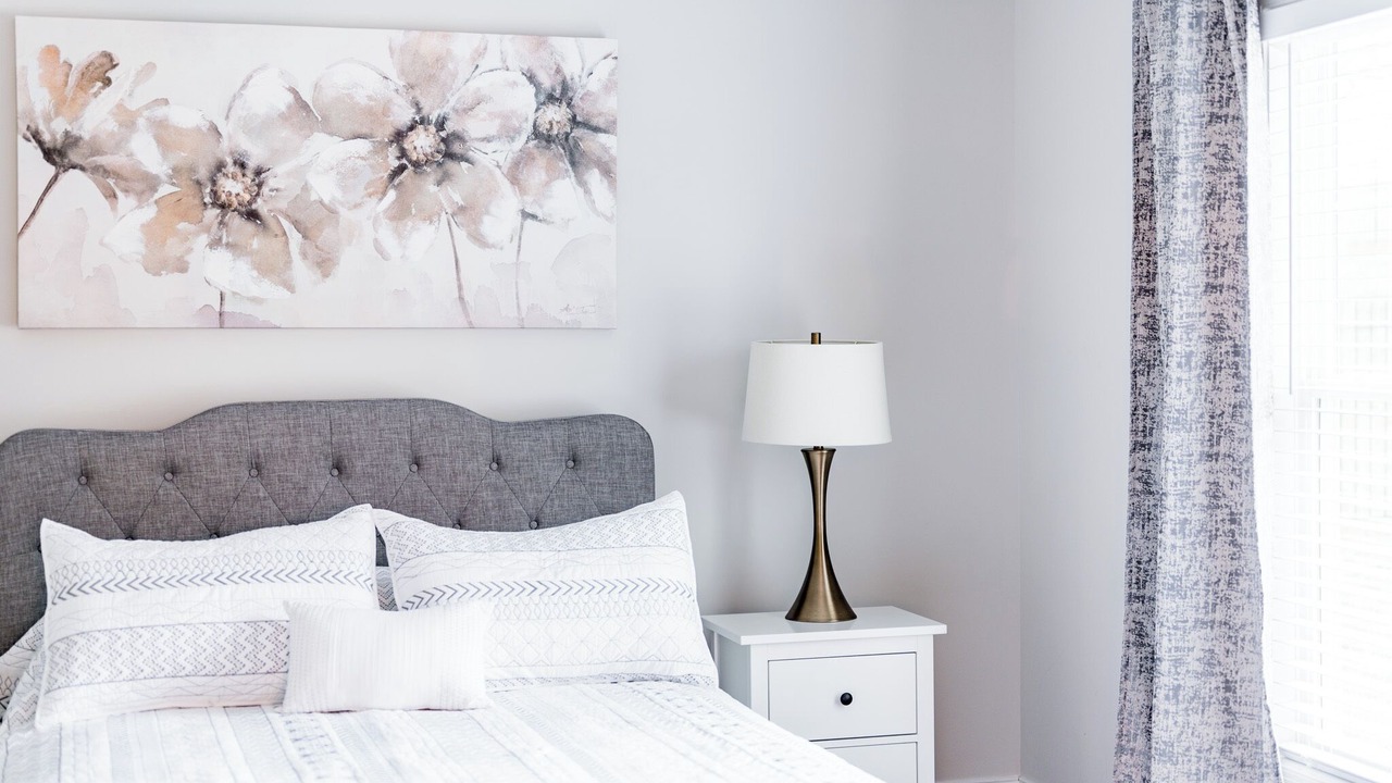 Photo of Bedroom in Forest