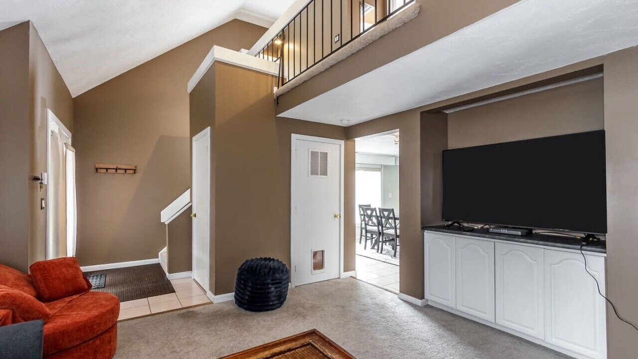 Photo of Livingroom in Derry