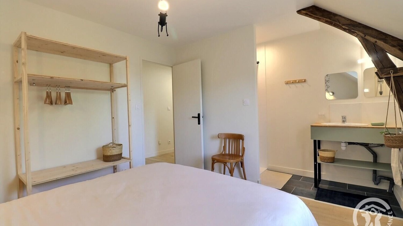 Photo of Bedroom in Redon