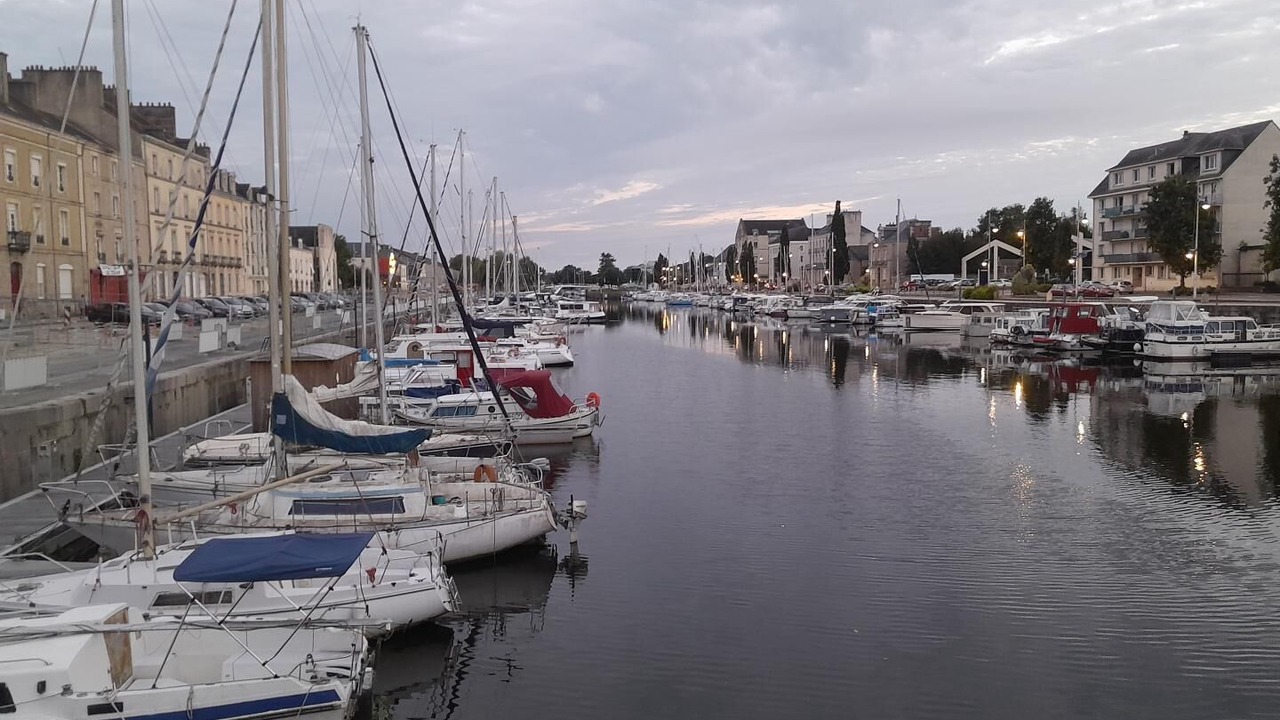 Photo of Others in Redon