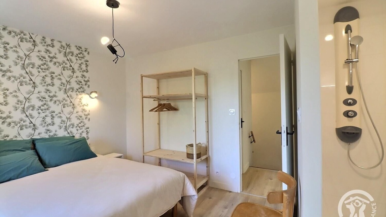 Photo of Bedroom in Redon