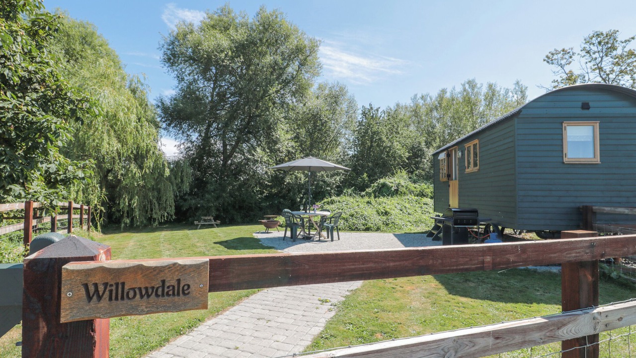 Photo of Outdoor in South Leigh