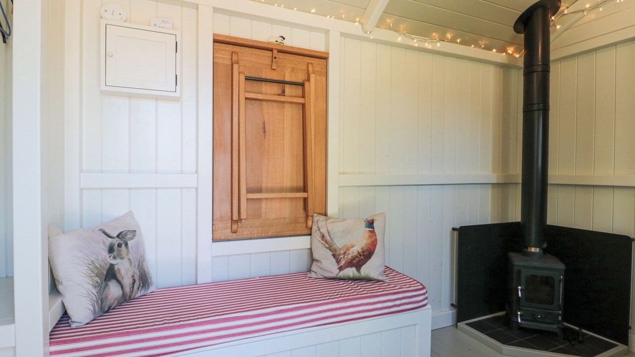 Photo of Others in South Leigh