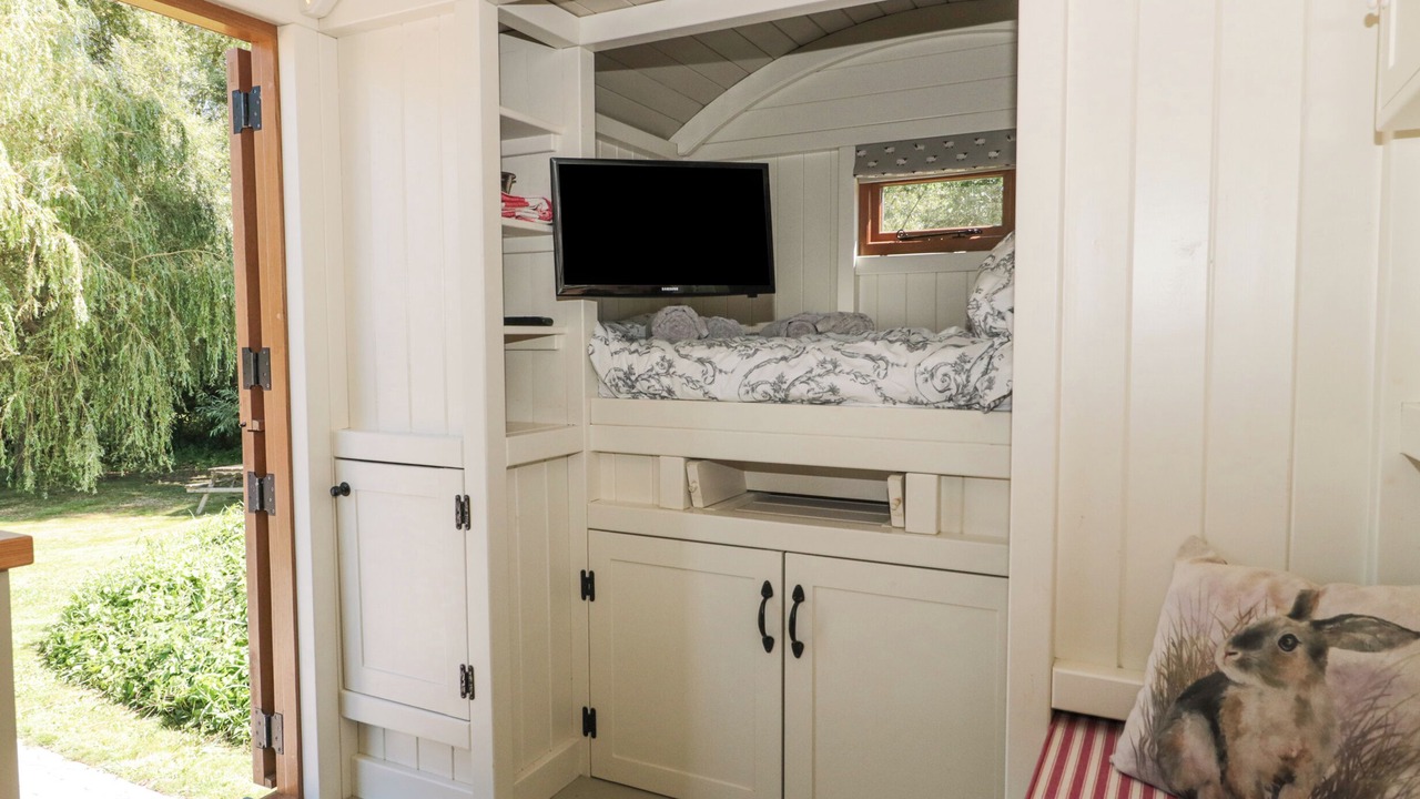 Photo of Bedroom in South Leigh