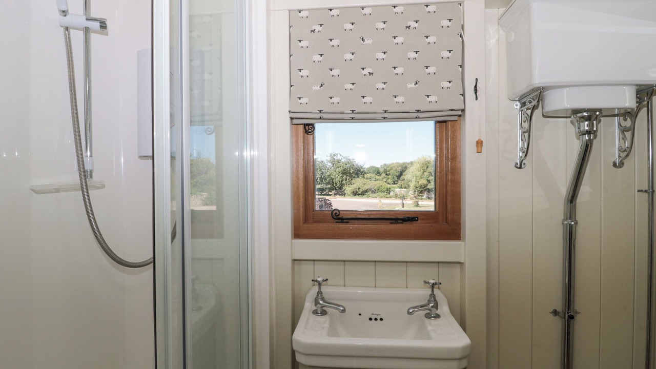 Photo of Bathroom in South Leigh