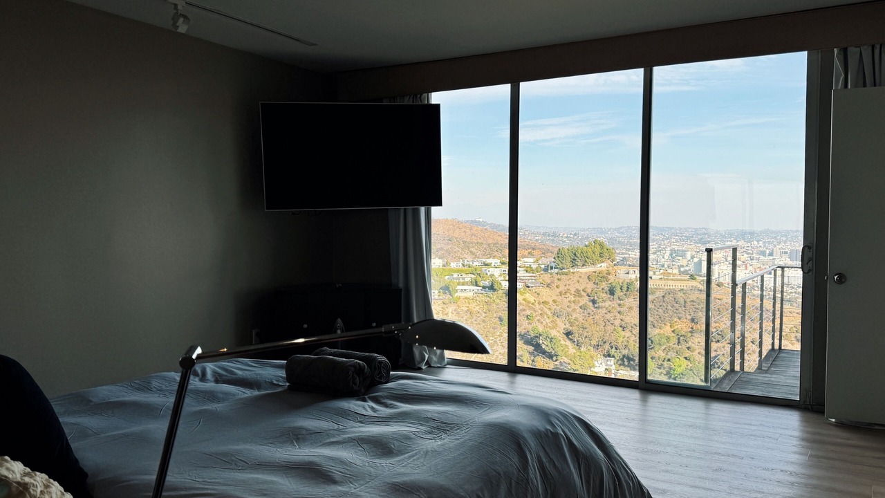 Photo of Bedroom in Hollywood Hills West