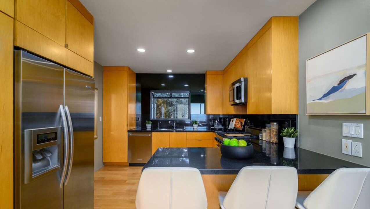Photo of Kitchen in Hollywood Hills West