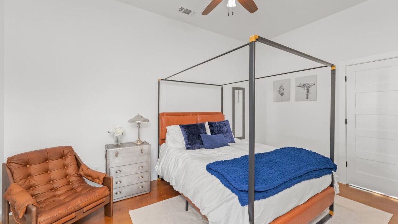 Photo of Bedroom in La Grange