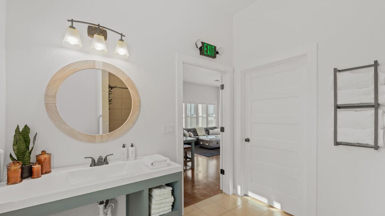 Photo of Bathroom in La Grange