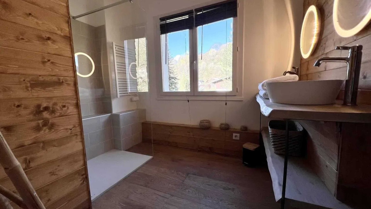 Photo of Bathroom in Saint-Lary-Soulan