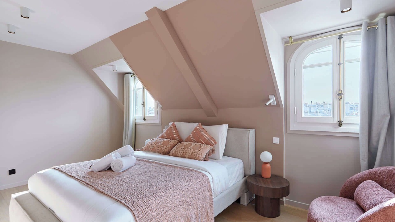 Photo of Others in Porte-Dauphine