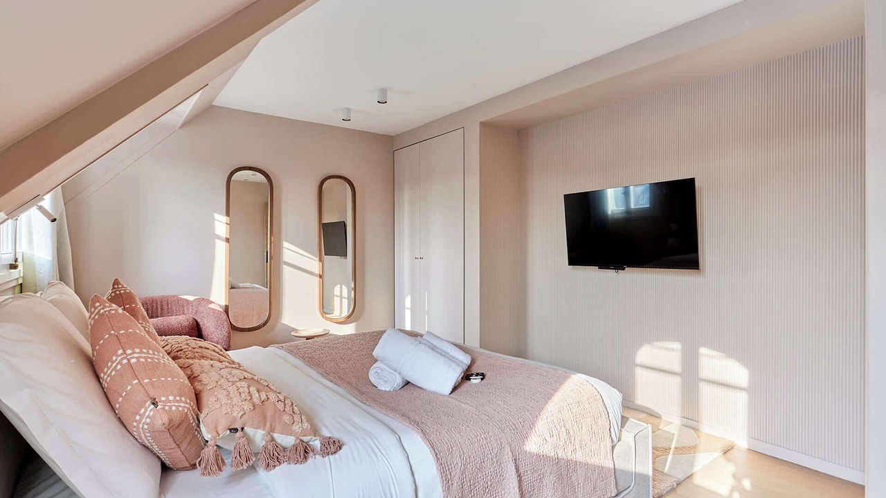 Photo of Others in Porte-Dauphine