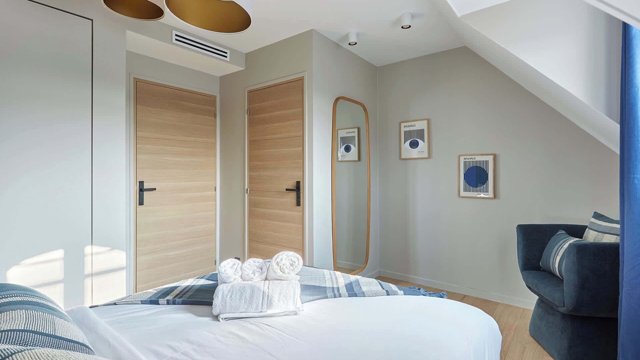 Photo of Others in Porte-Dauphine