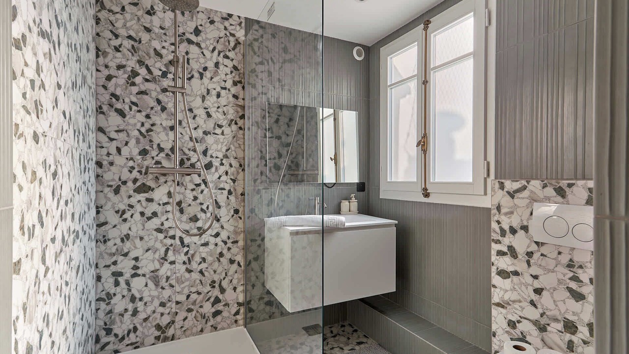 Photo of Others in Porte-Dauphine