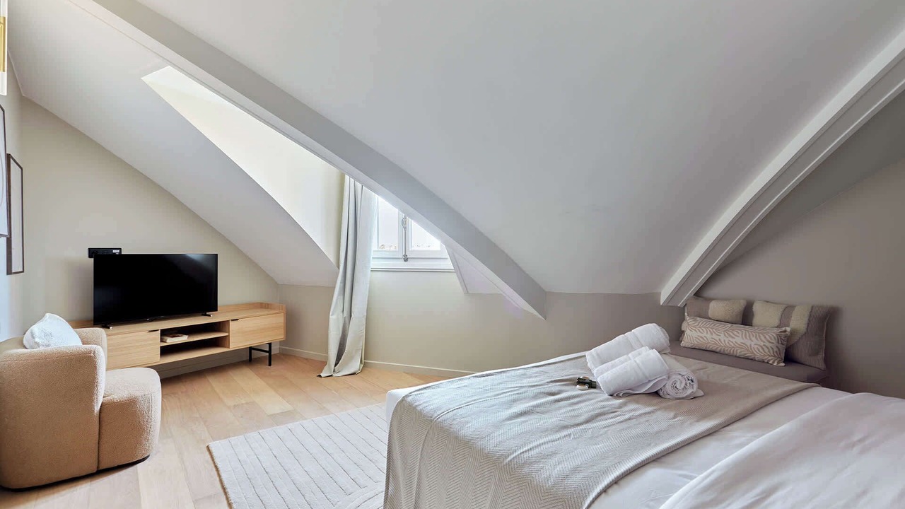 Photo of Others in Porte-Dauphine