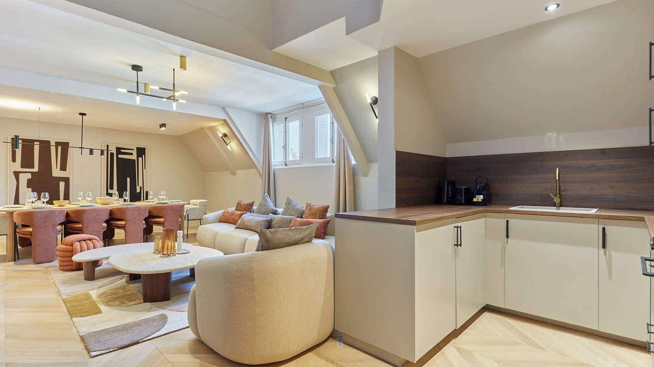 Photo of Others in Porte-Dauphine