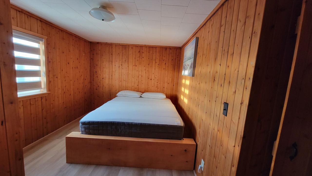Photo of Bedroom in Tobermory