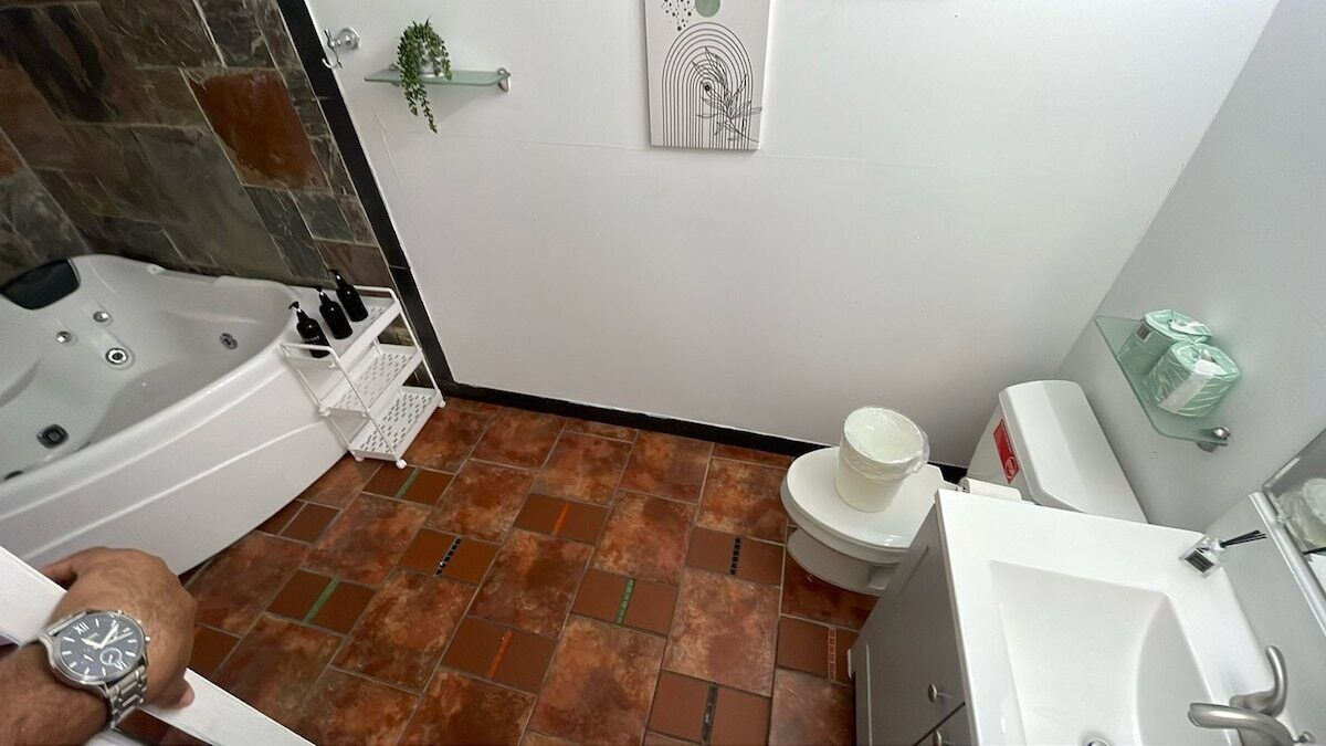 Photo of Bathroom in Hill Country