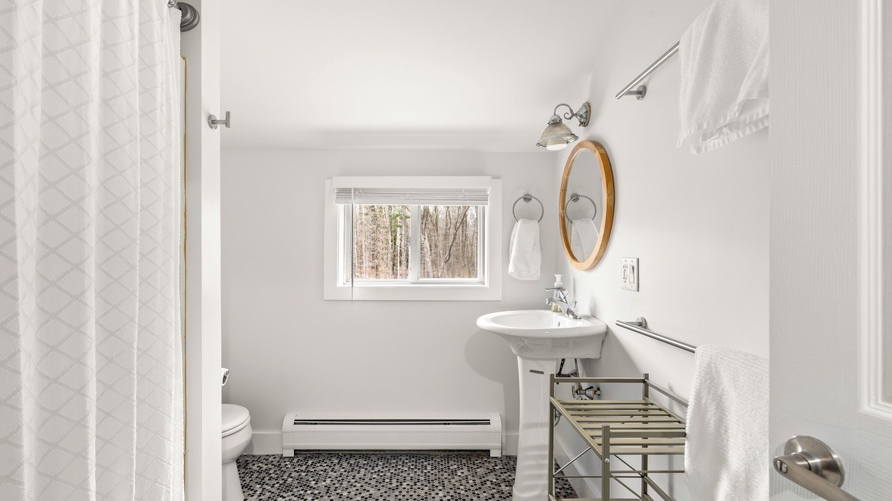 Photo of Bathroom in Glendale