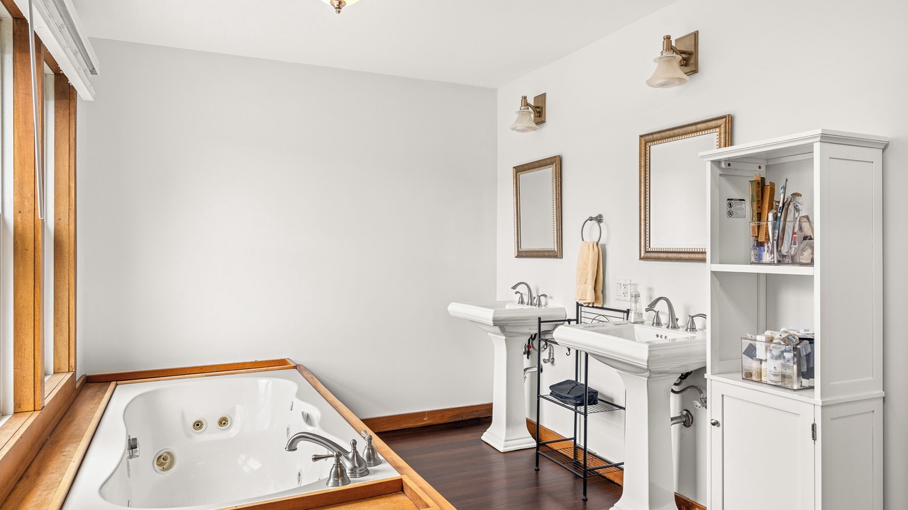 Photo of Bathroom in Glendale