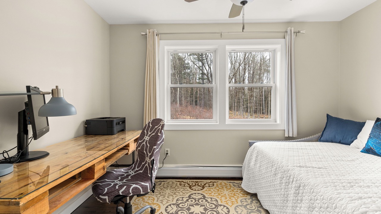 Photo of Bedroom in Glendale